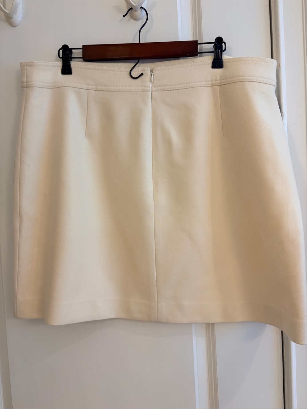 J.Crew Ivory Wool Mini Skirt Size 18 Lined Classic A-Line - Picture 3 of 10